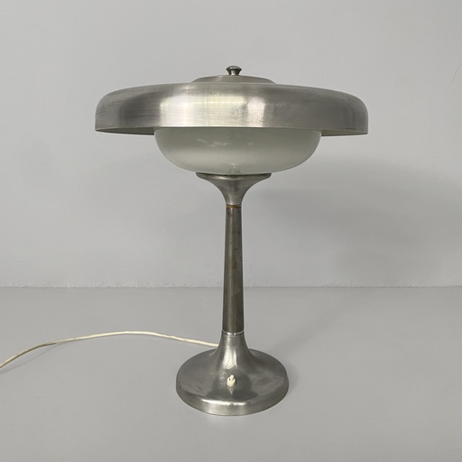 [2520007304] Lampada da tavolo in alluminio e vetro opalino, 1940 ca. 