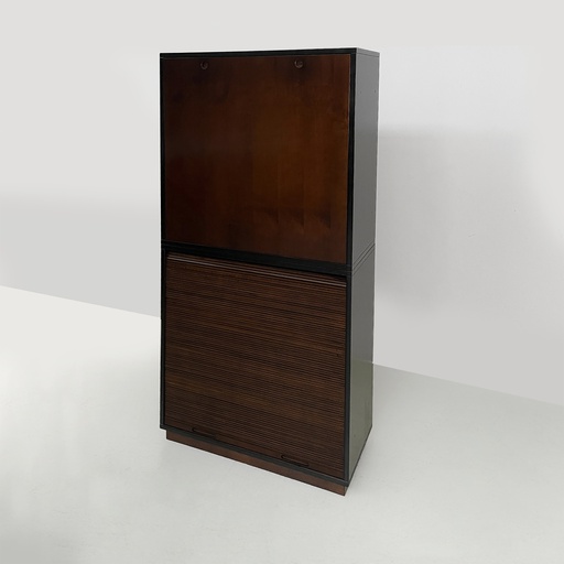 [2520007652] Credenza di Le Corbusier per Cassina, 1990 ca.