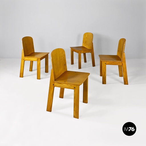[2220001830] Sedie in legno, 1980 ca.