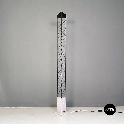 [2220001877] Lampada da terra in metallo con molla, 1980 ca. 