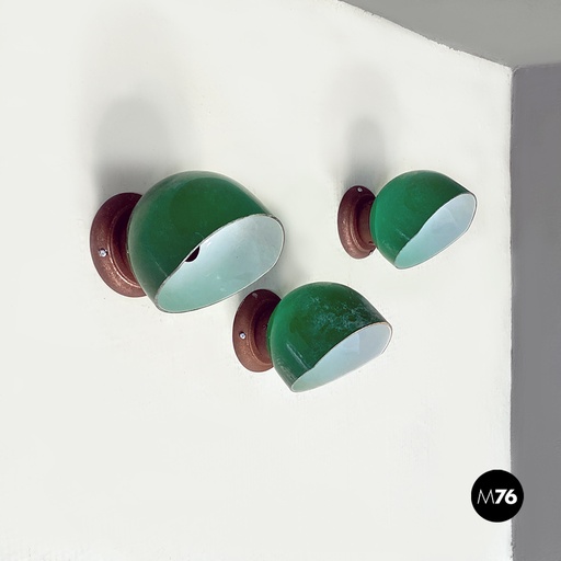 [2220002432] Applique in vetro verde, 1930 ca.