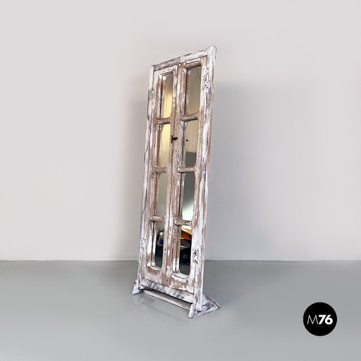 [2220003095] Specchio da terra con ante a battente, 1940 ca.