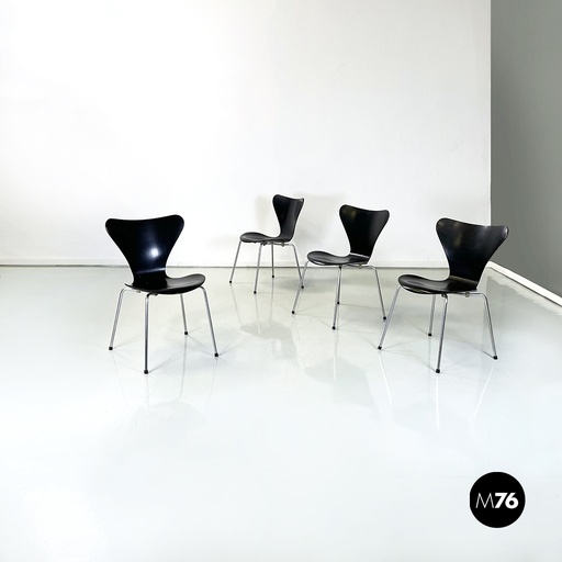 [2220003103] Sedie Serie 7 di Arne Jacobsen per Fritz Hansen,  1970 ca.